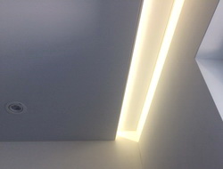 Парящая подсветка с оптиковолоконными шторамие